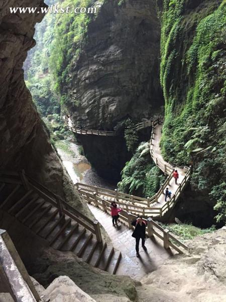 在青山綠水間，自由的呼吸——武隆逍遙游
