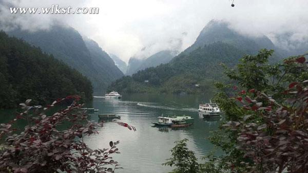 芙蓉江水位上漲31米 峽谷美景醉游人